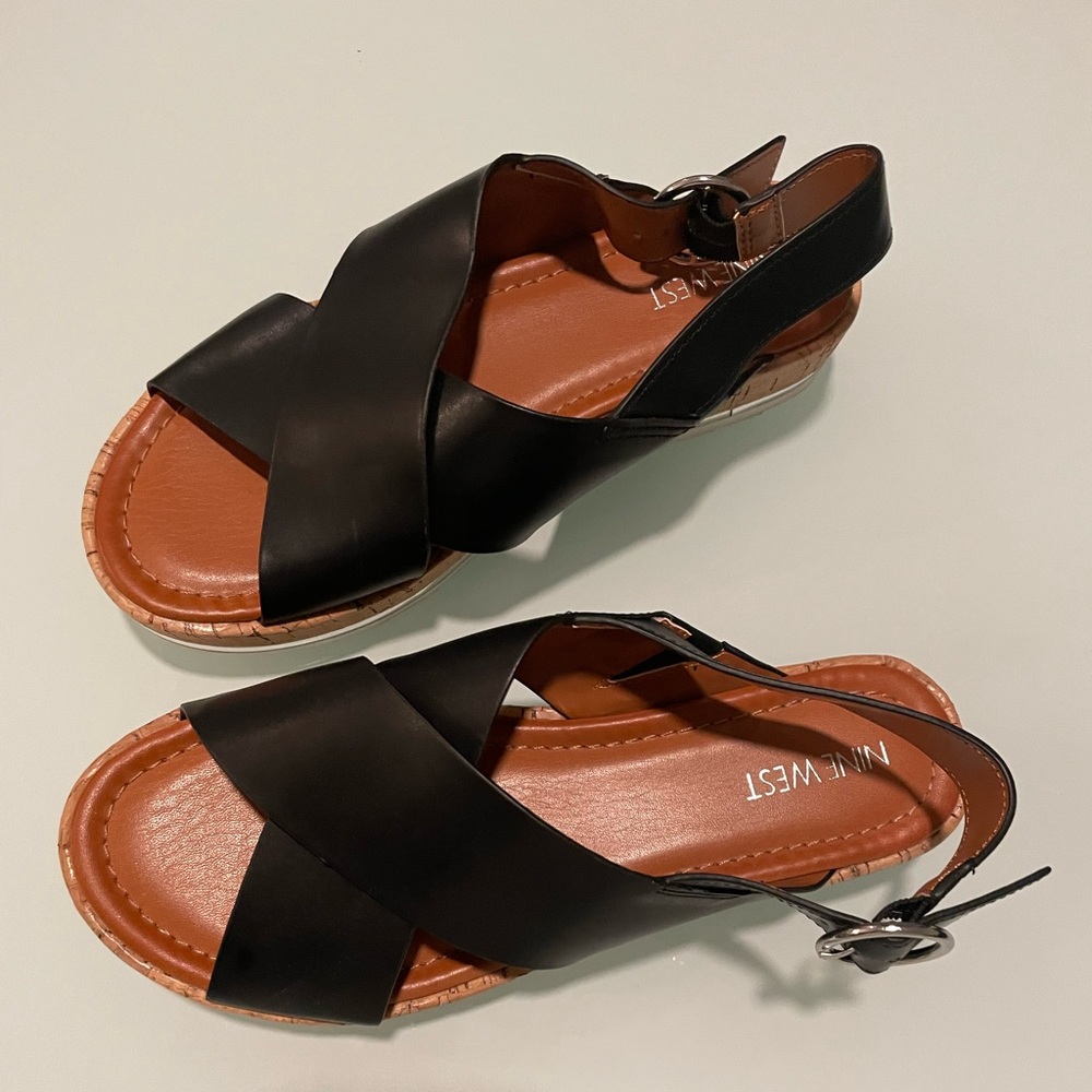 Nine West Chunky Platform Sandals Size 7.5